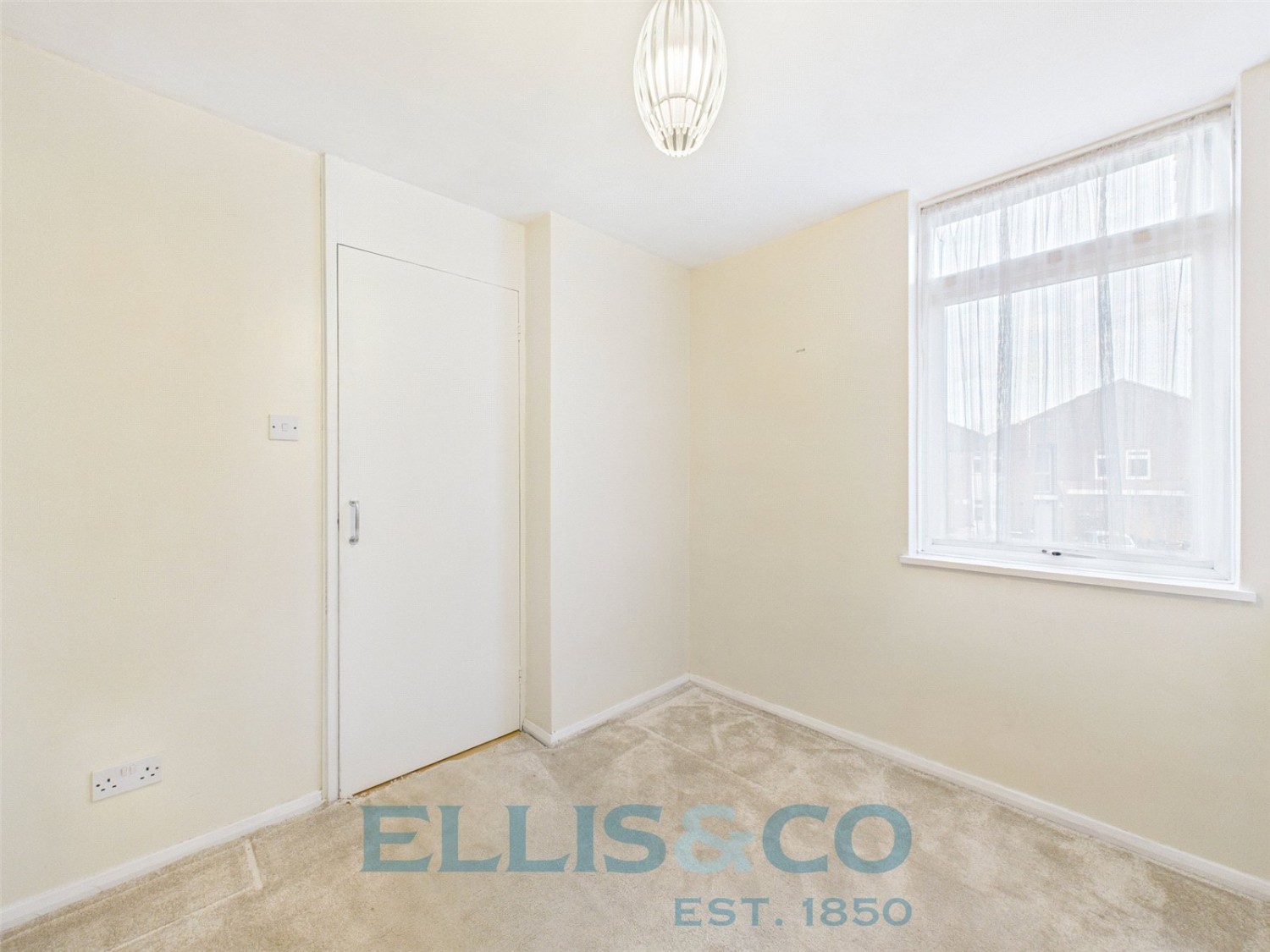 Hadlow, Tonbridge, Kent