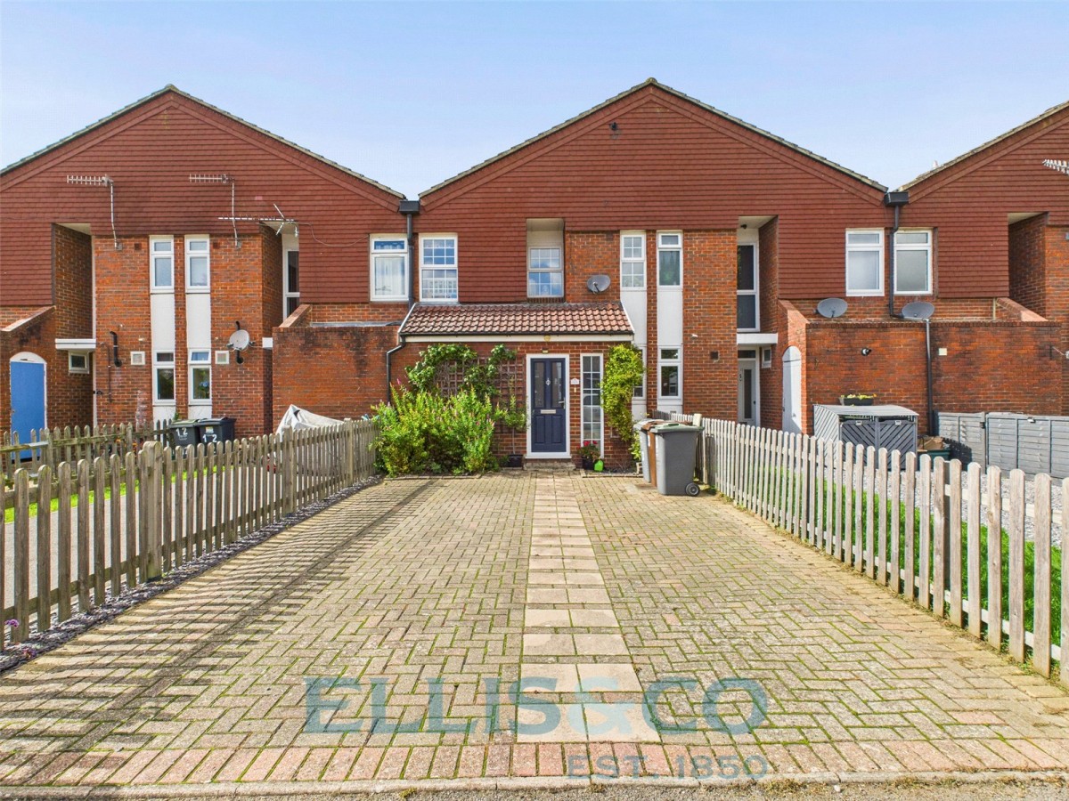 Hadlow, Tonbridge, Kent