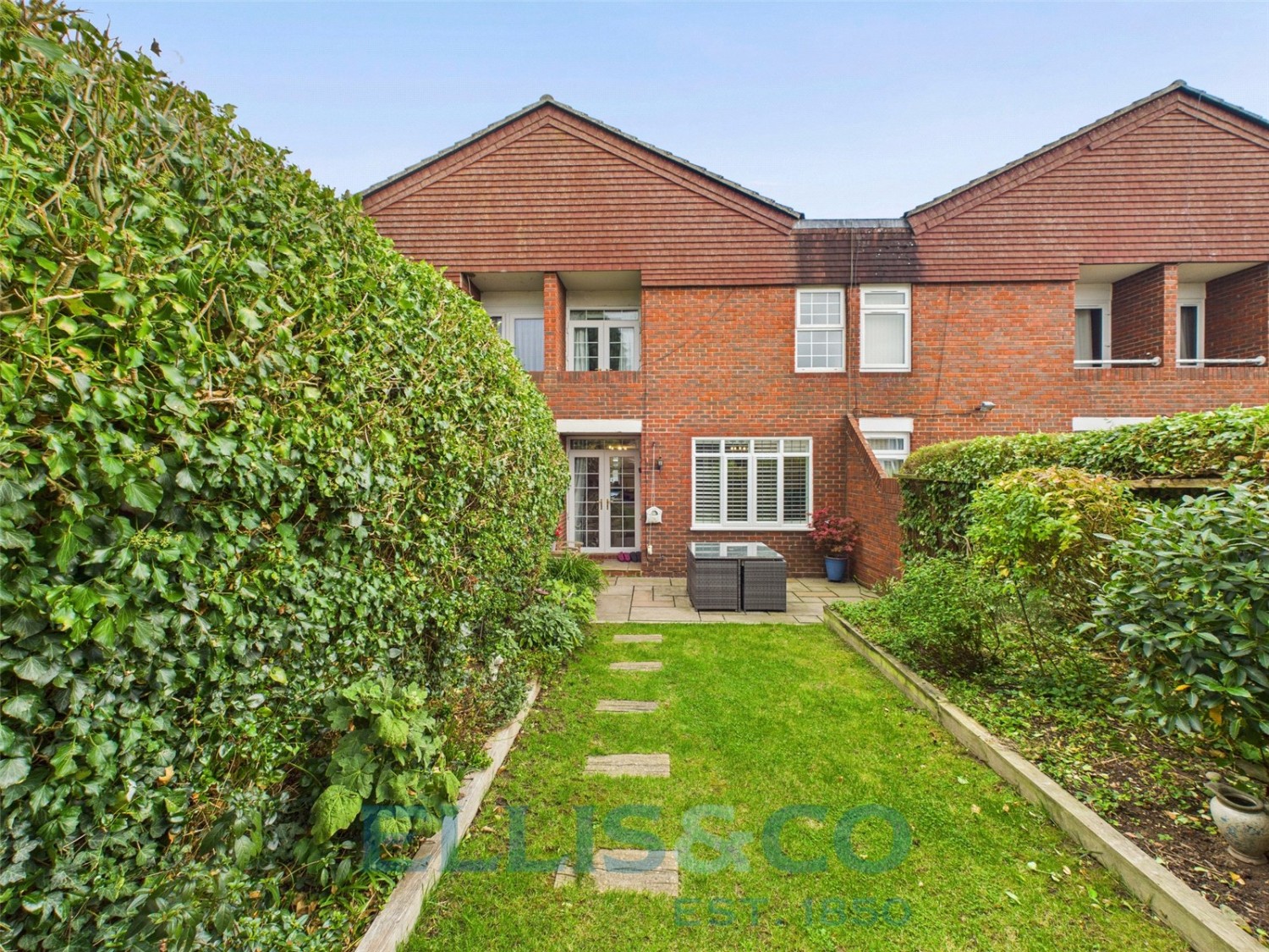 Hadlow, Tonbridge, Kent