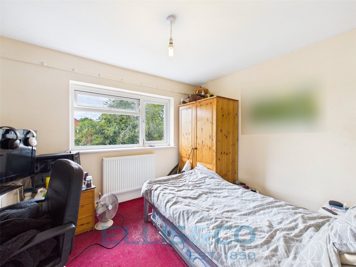 Hadlow, Tonbridge, Kent