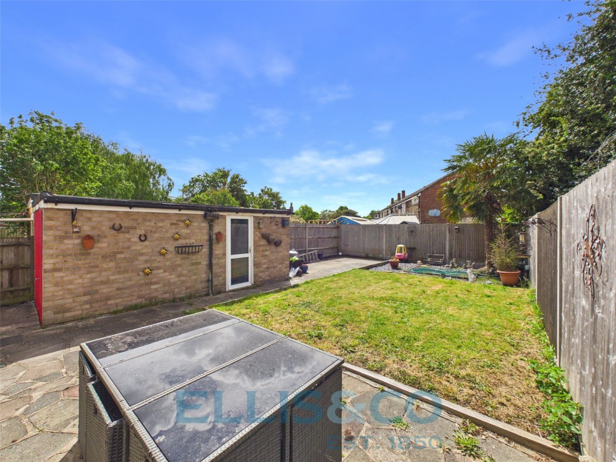 Hadlow, Tonbridge, Kent