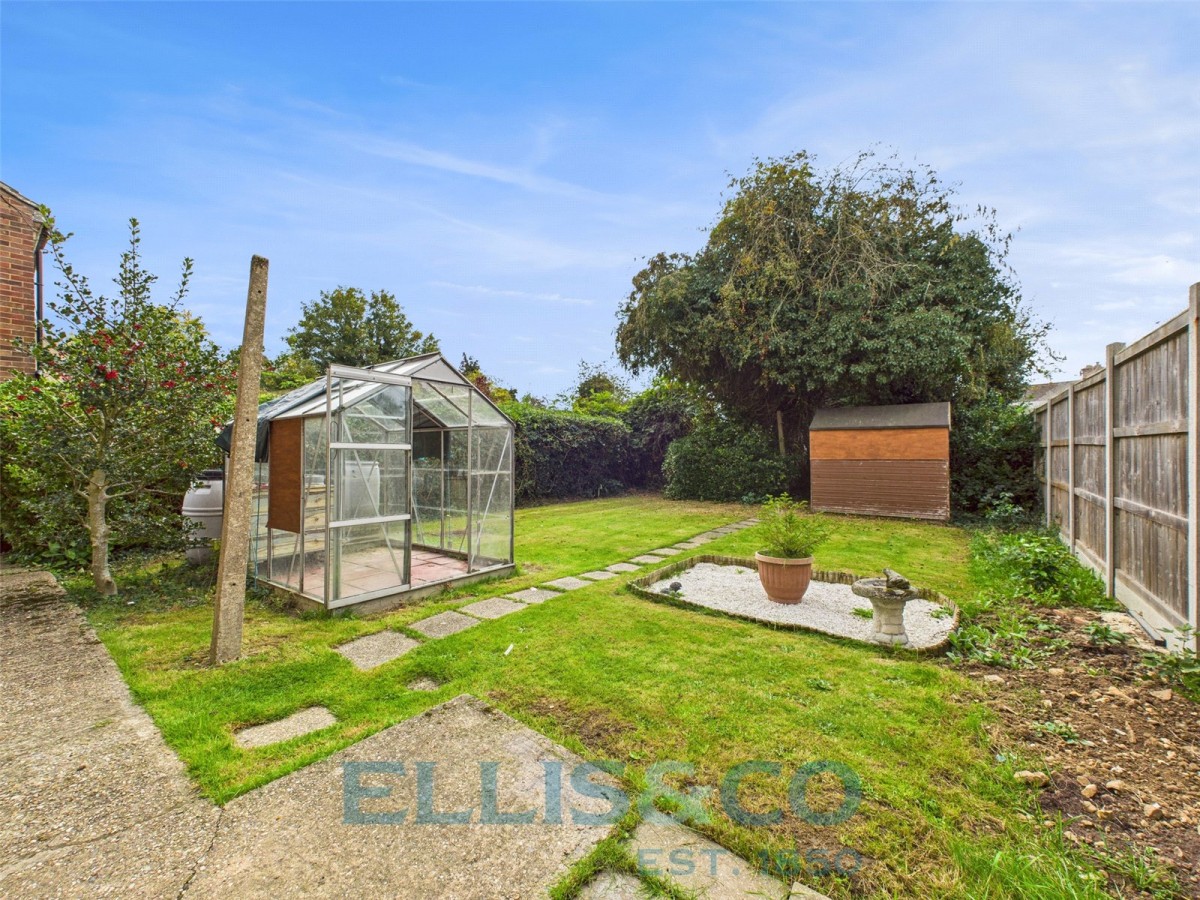 Hadlow, Tonbridge, Kent