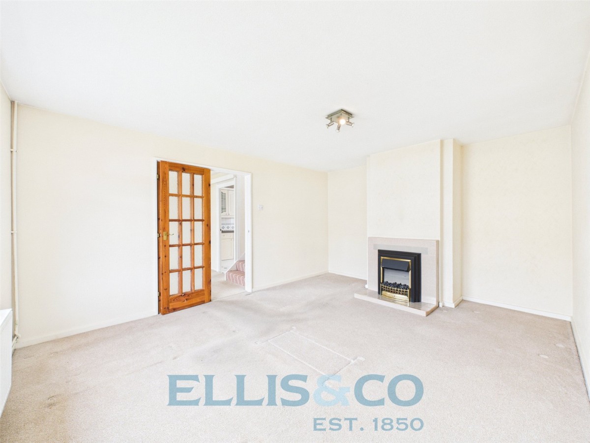 Hadlow, Tonbridge, Kent