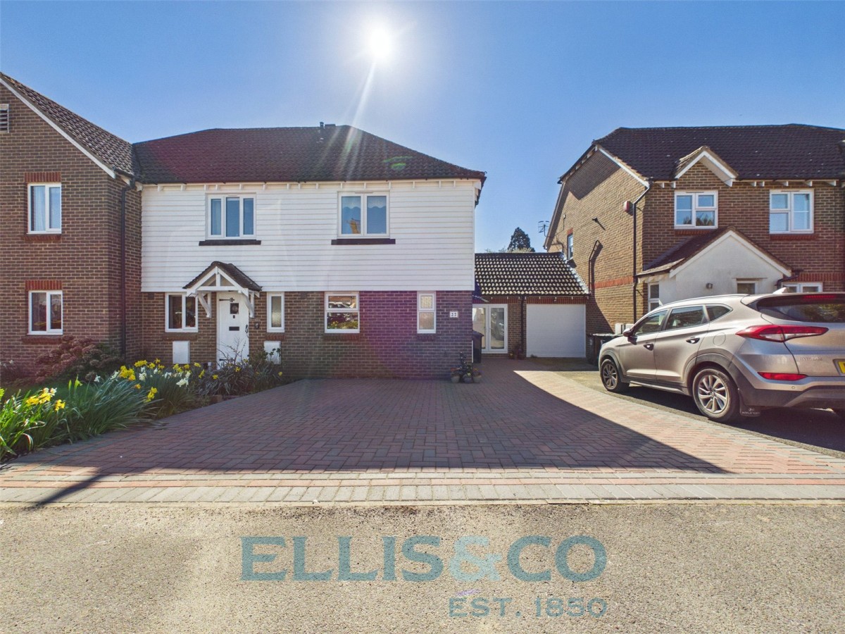 Hadlow, Tonbridge, Kent