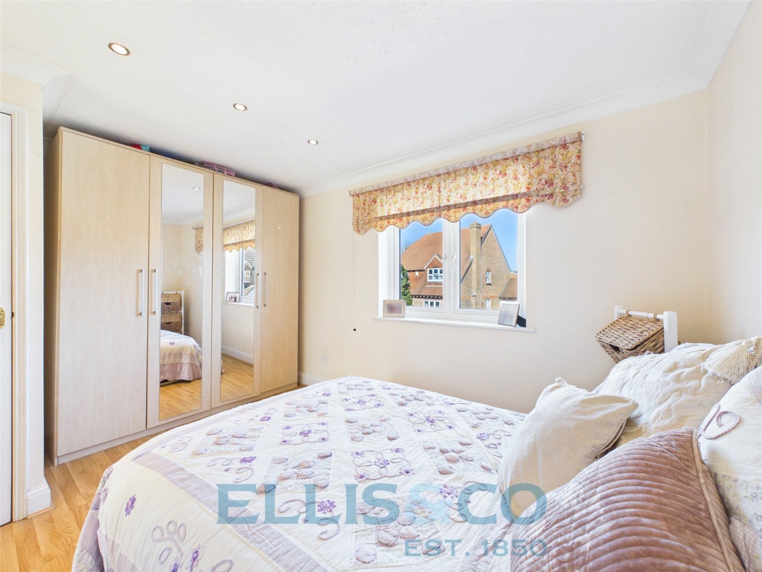 Hadlow, Tonbridge, Kent