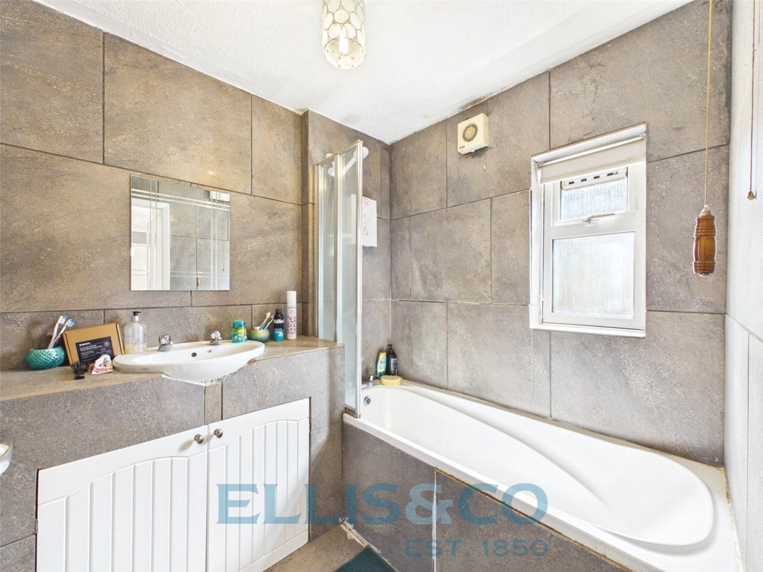 Paddock Wood, Tonbridge, Kent