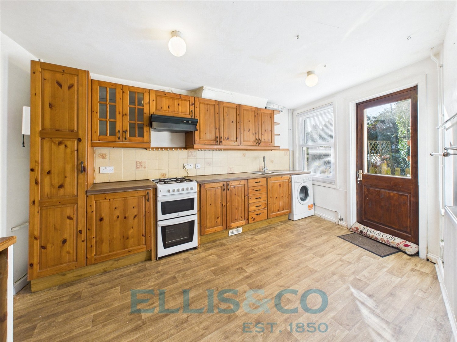 Hadlow, Tonbridge, Kent