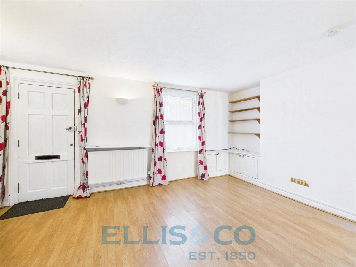 Hadlow, Tonbridge, Kent