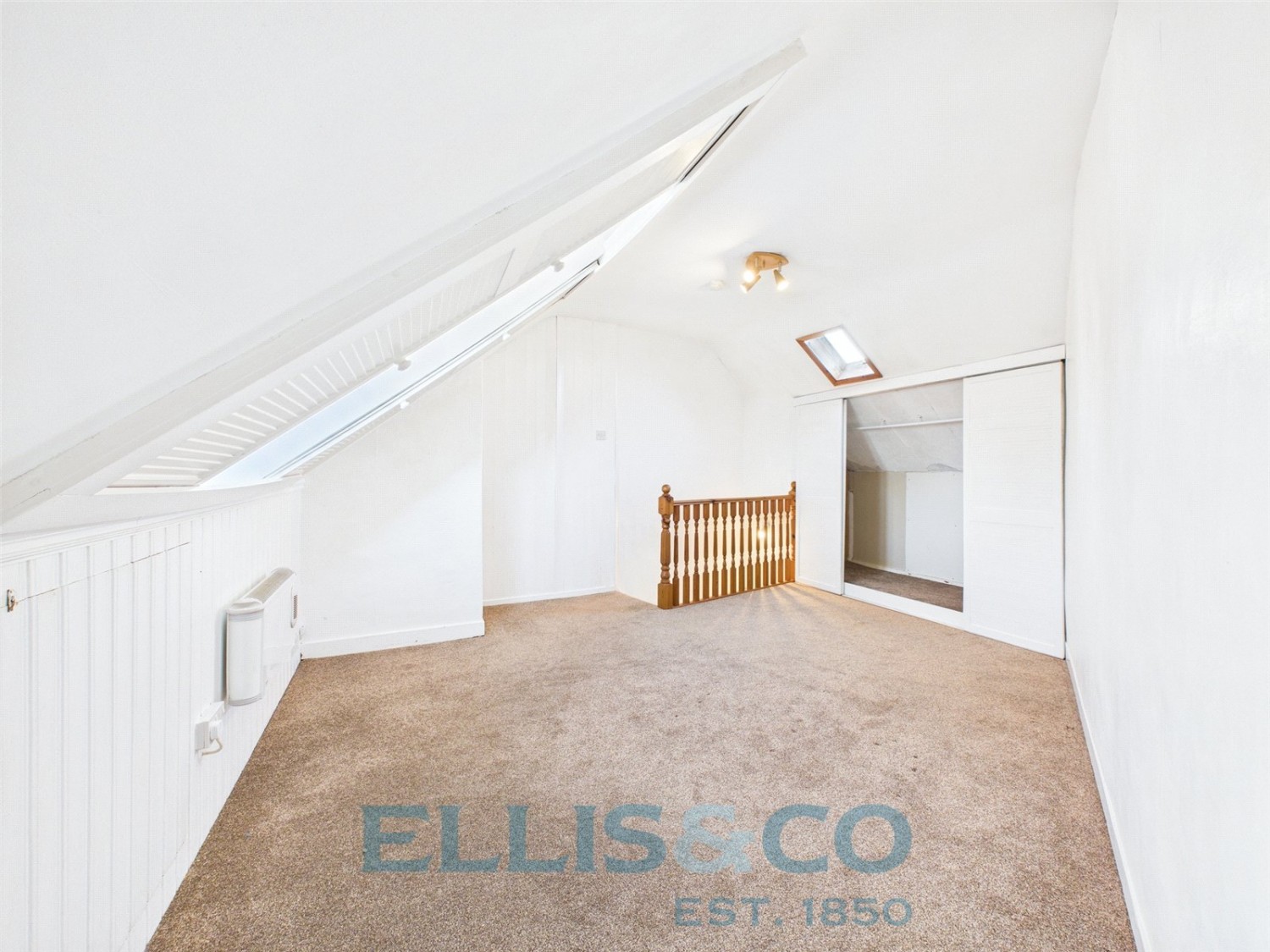 Hadlow, Tonbridge, Kent