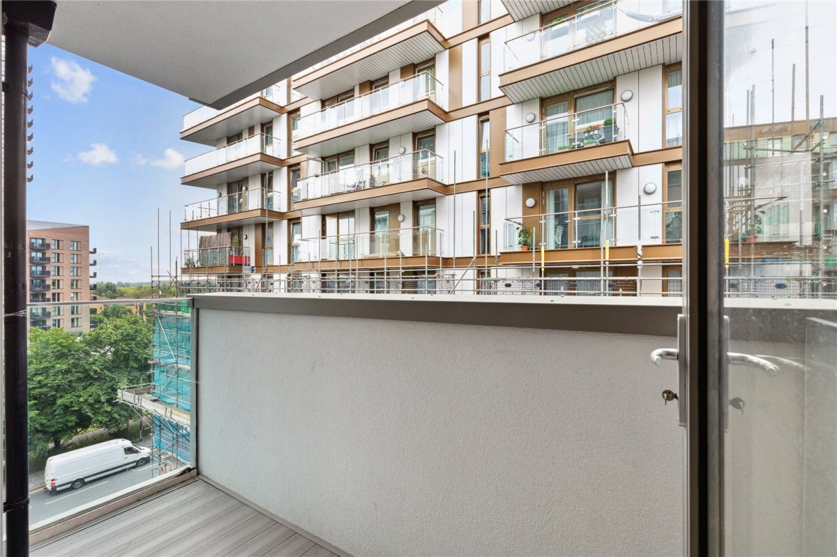 Waterside Way, London