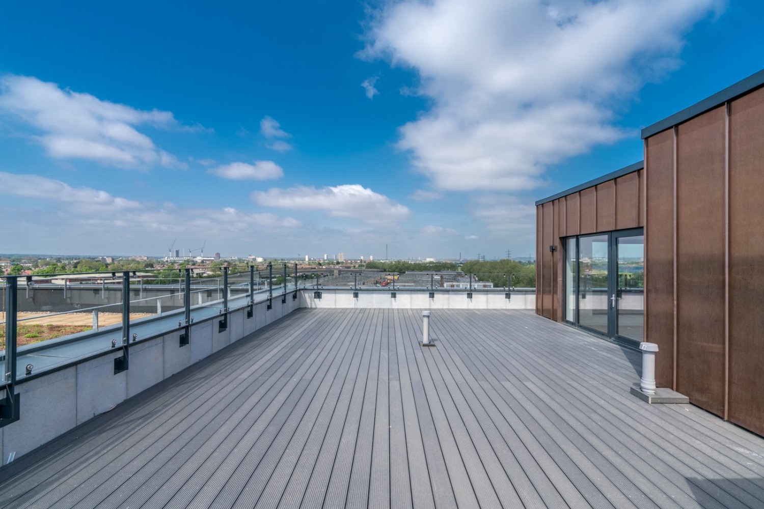 Waterside Way, London