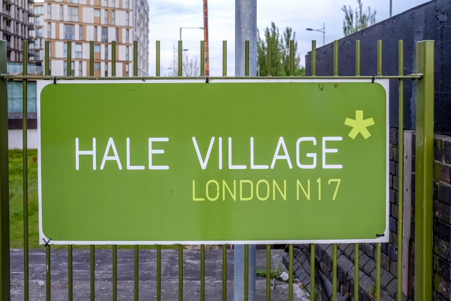 Waterside Way, London