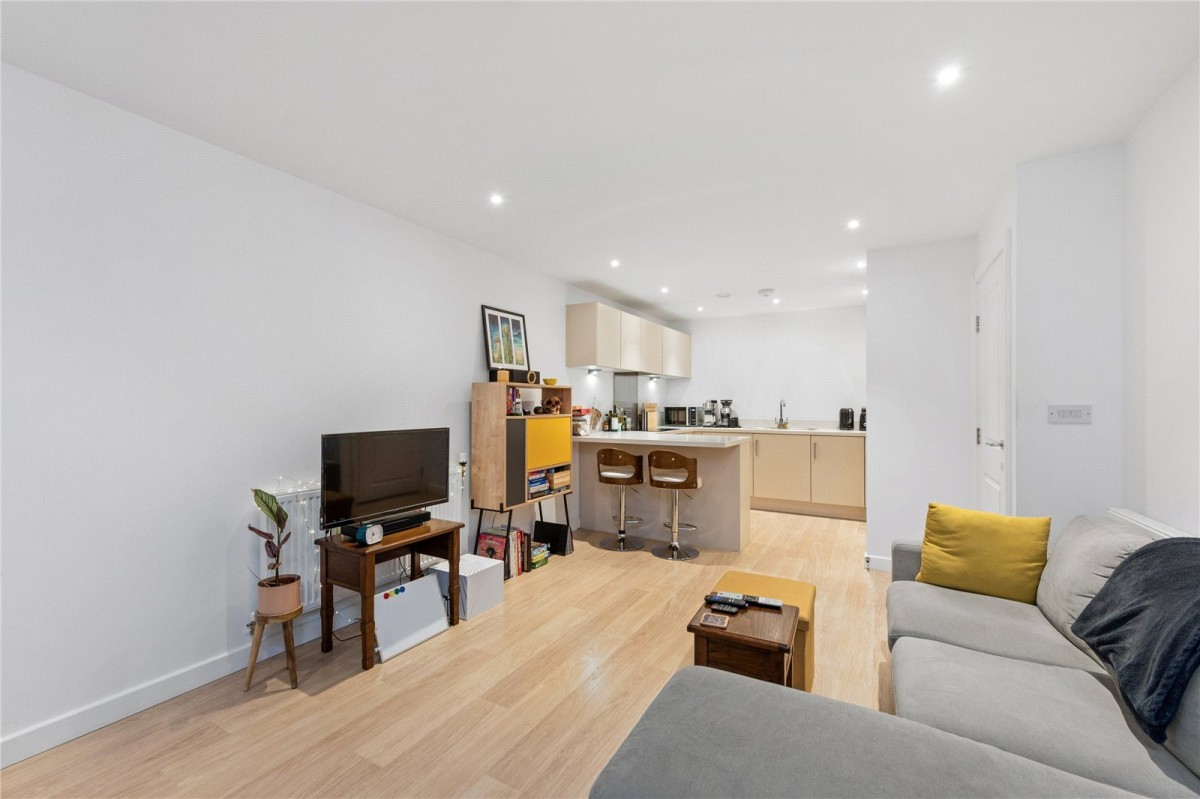 Waterside Way, London