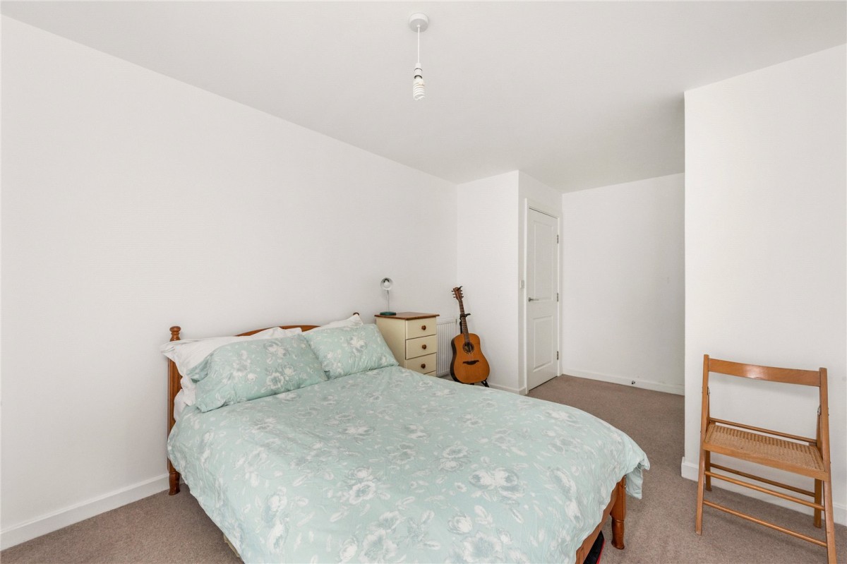 Waterside Way, London