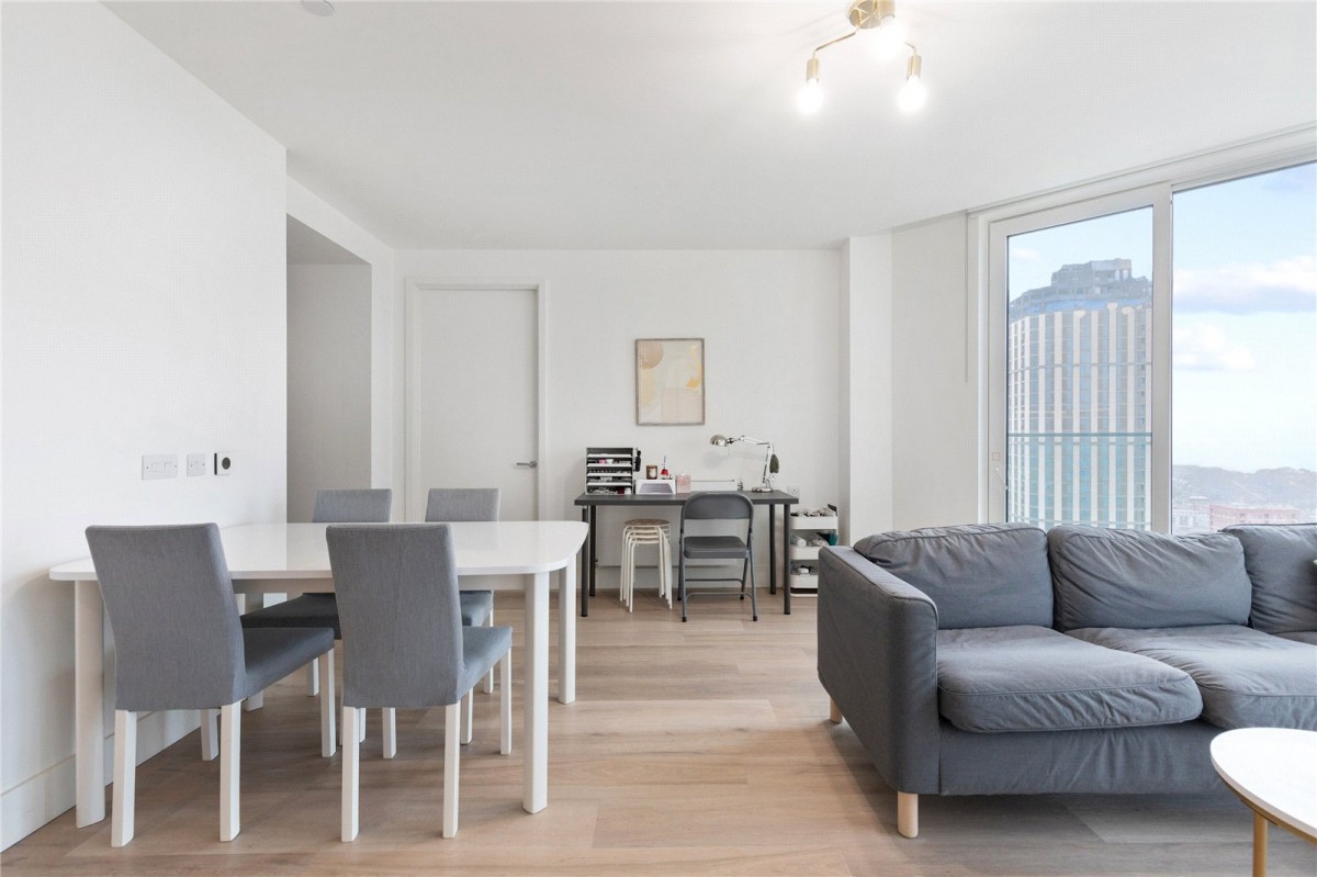 Daneland Walk, London