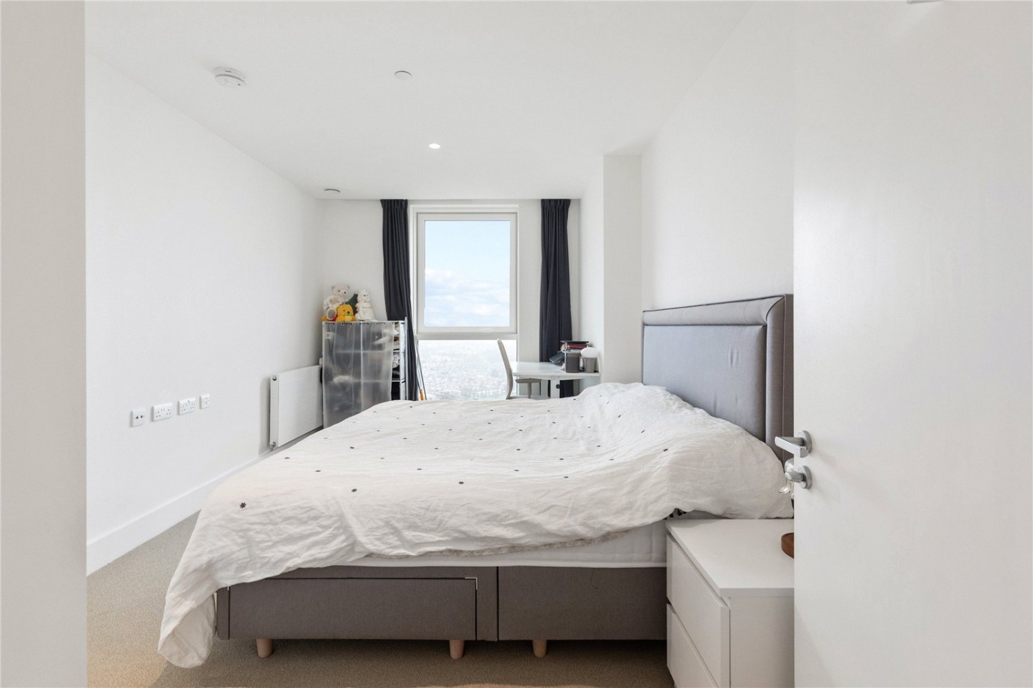 Daneland Walk, London