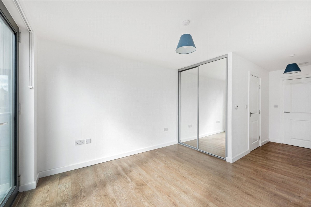 Waterside Way, London