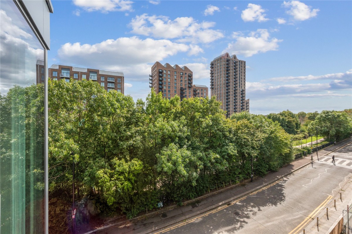 Waterside Way, London
