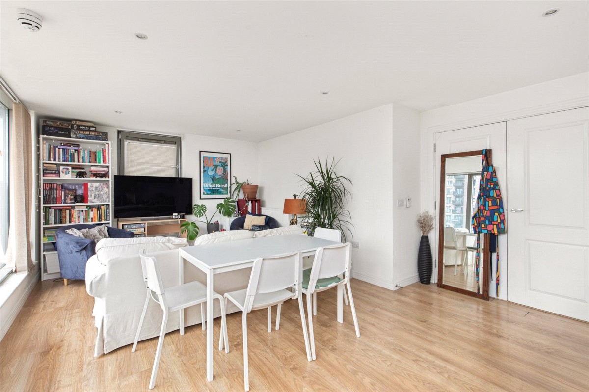 Waterside Way, London