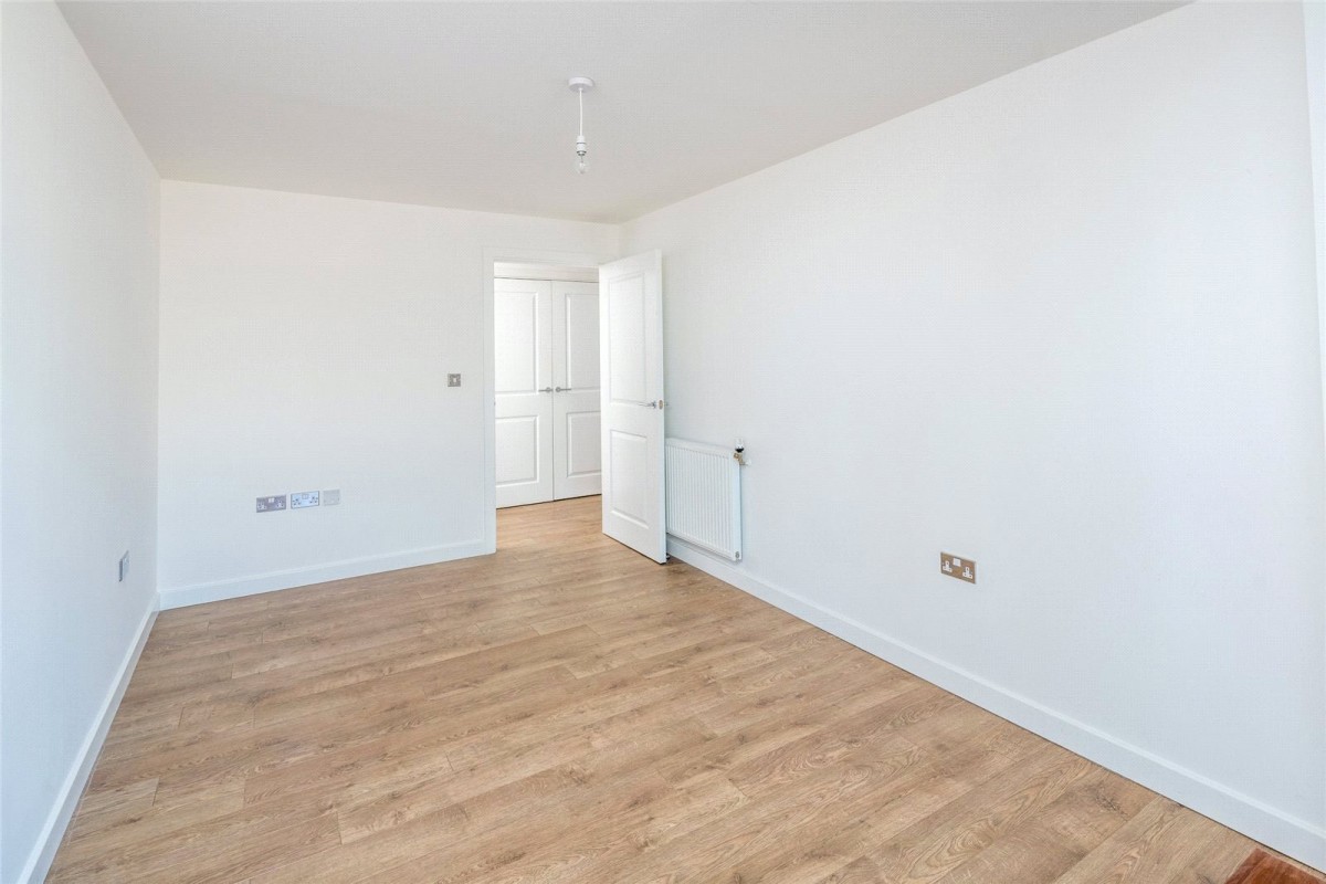 Waterside Way, London