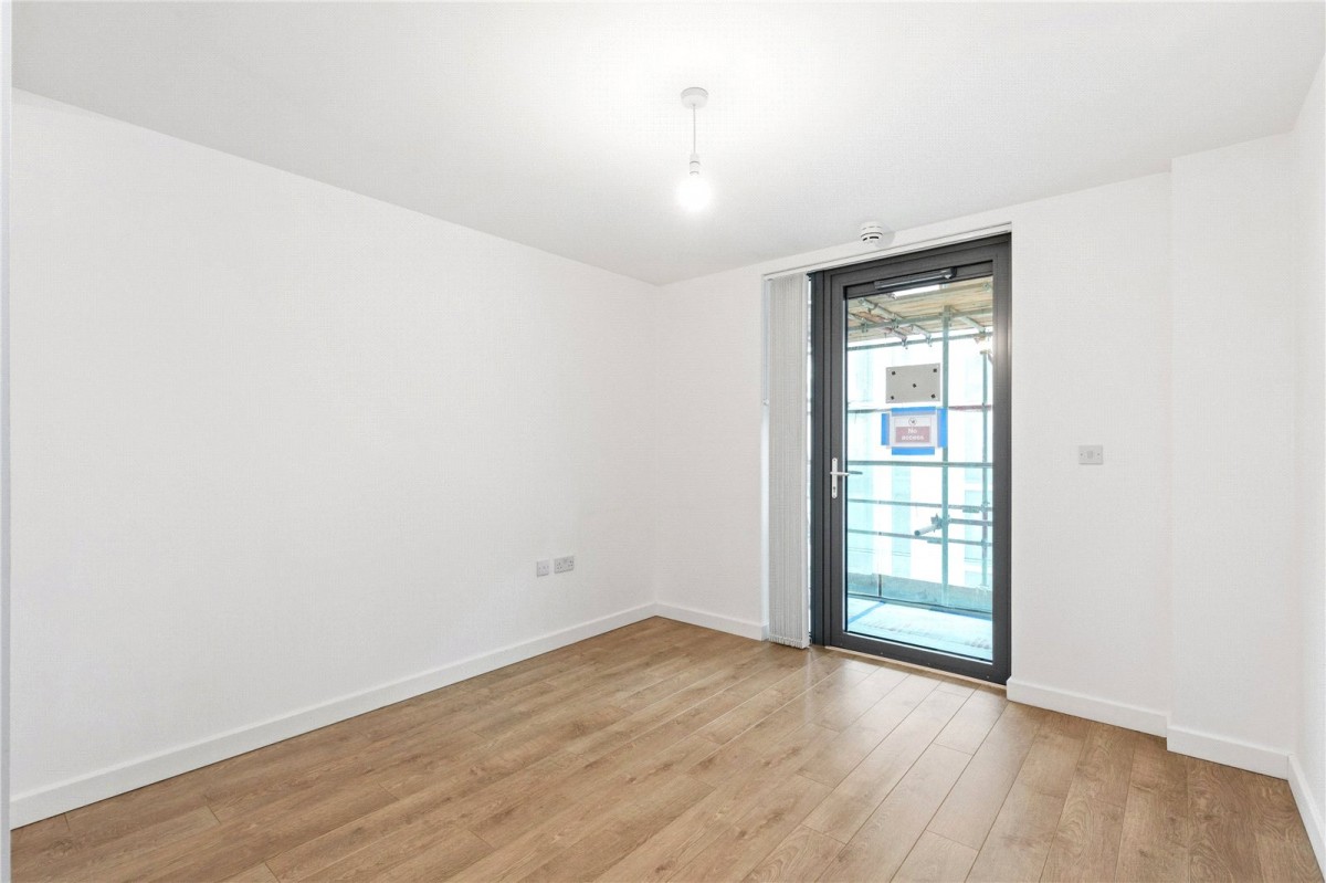 Waterside Way, London