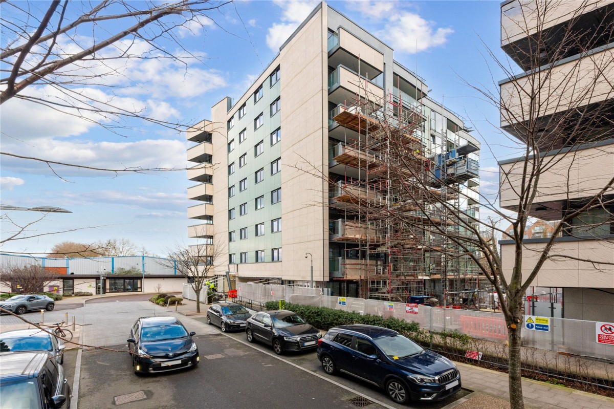 Waterside Way, London