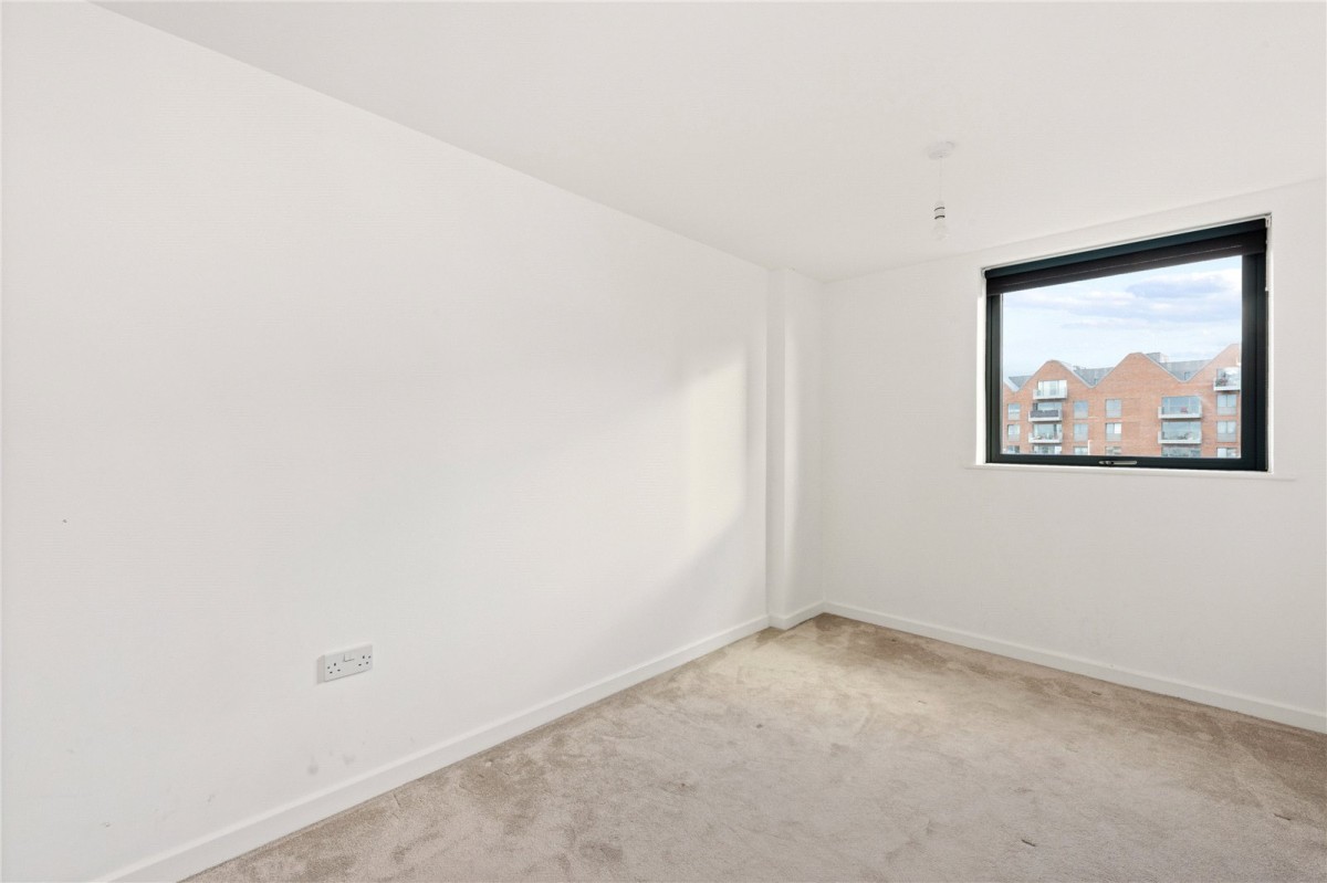 Waterside Way, London