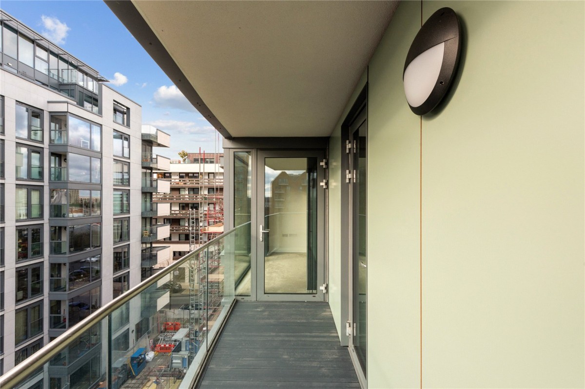 Waterside Way, London