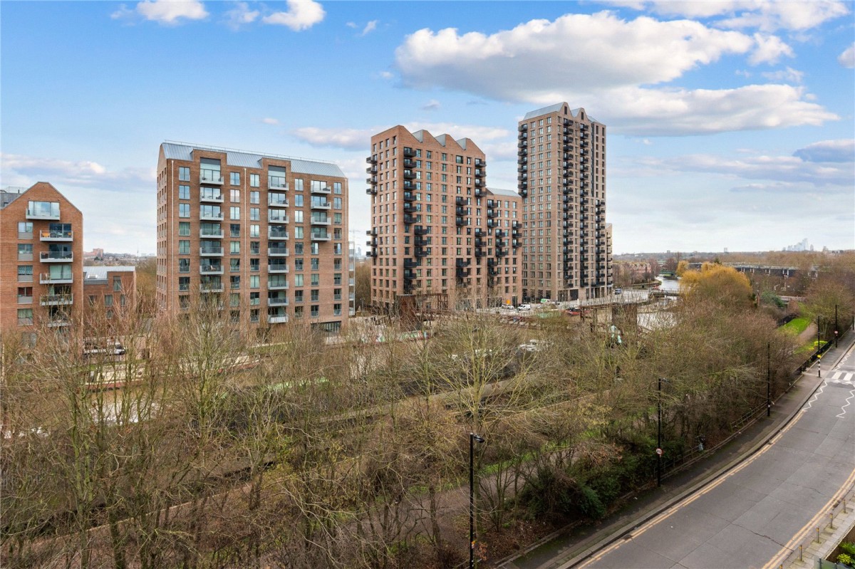 Waterside Way, London