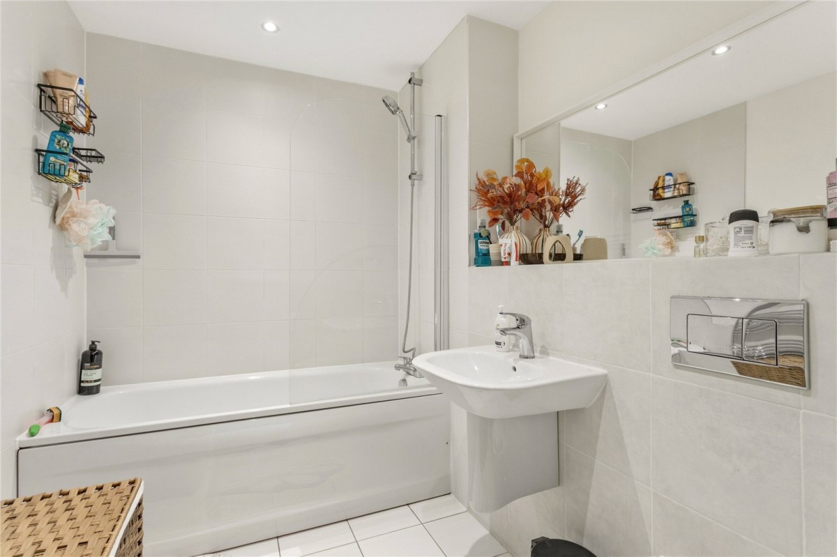 Waterside Way, London