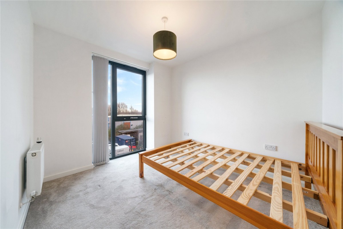 Waterside Way, London