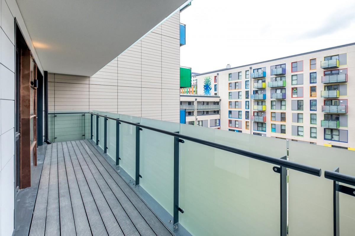 Waterside Way, London