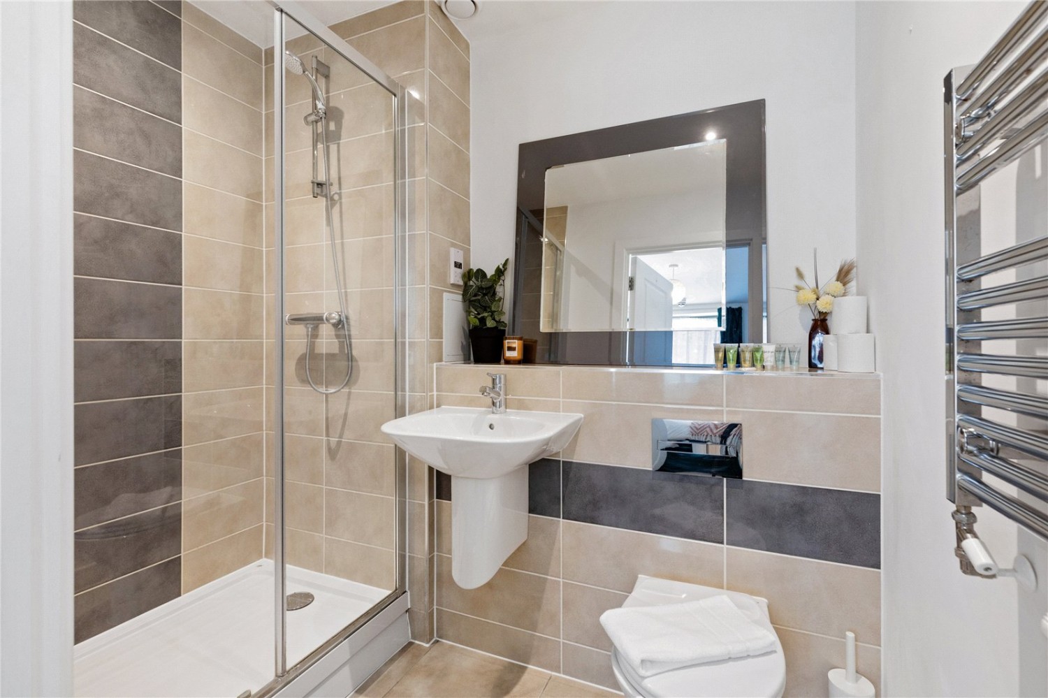 Waterside Way, London