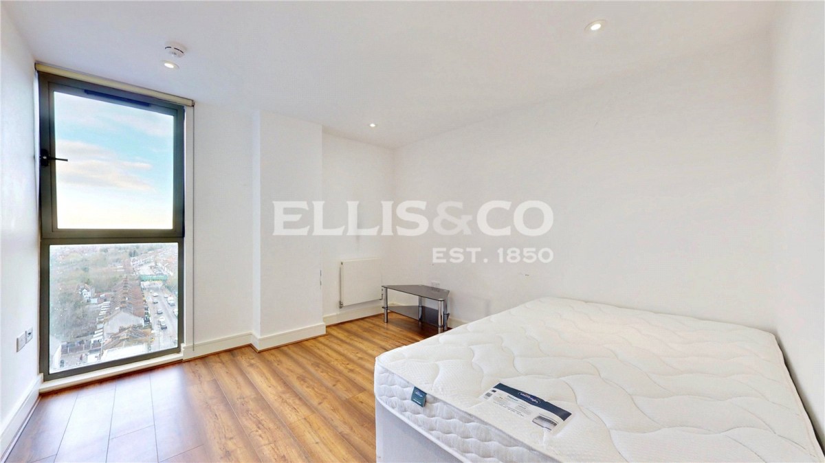 High Road, 455 High Road, Wembley