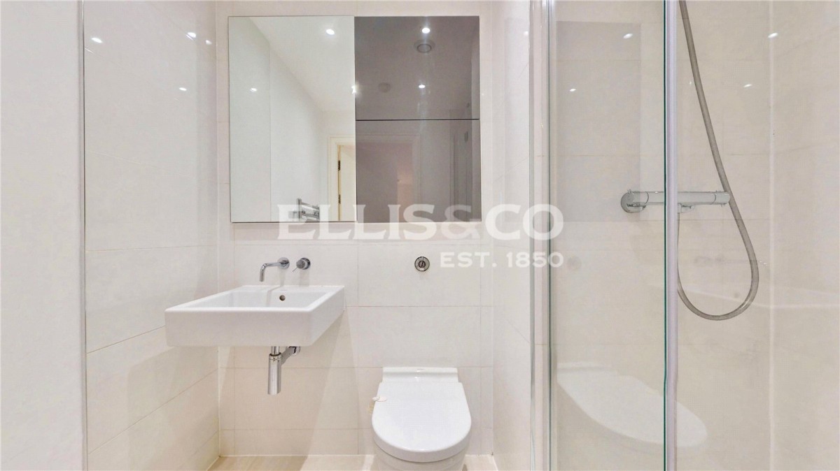 High Road, 455 High Road, Wembley