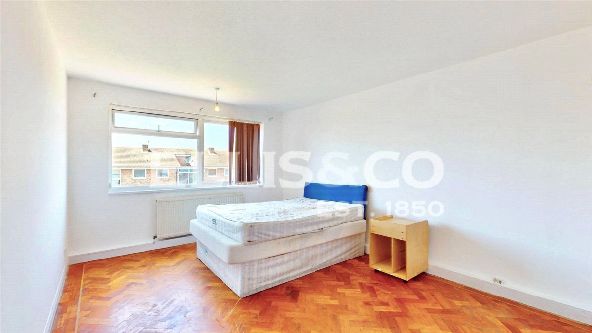 Wembley, South Meadows