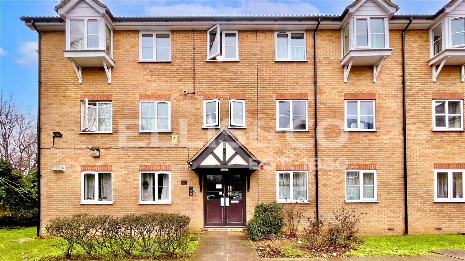 Vicars Bridge Close, Wembley