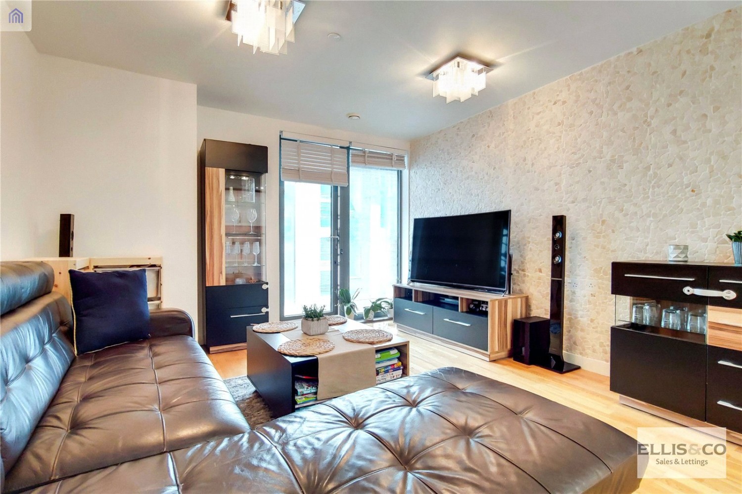 High Road, 341 High Road, Wembley