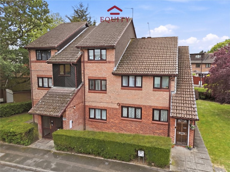 Chasewood Avenue, Enfield