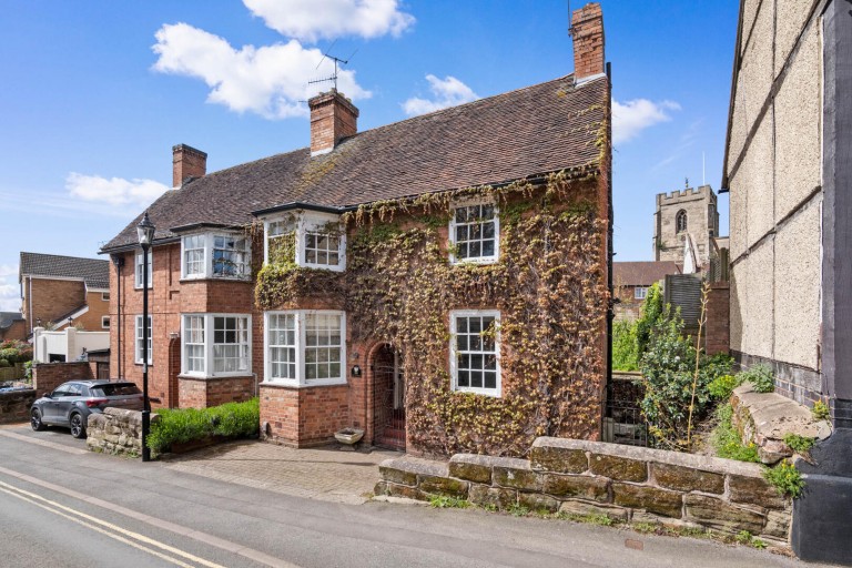 Castle Lane, Warwick