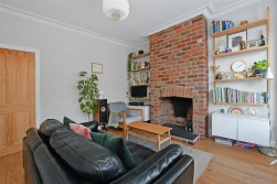 Frickley Road, Hangingwater, Sheffield