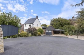 Valley Road, Barlow, Dronfield