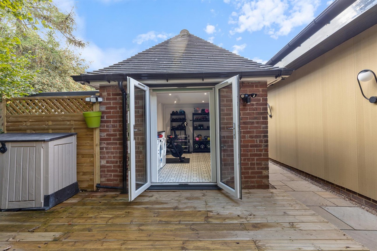 Valley Road, Barlow, Dronfield