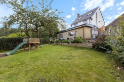 Valley Road, Barlow, Dronfield