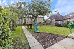 Valley Road, Barlow, Dronfield