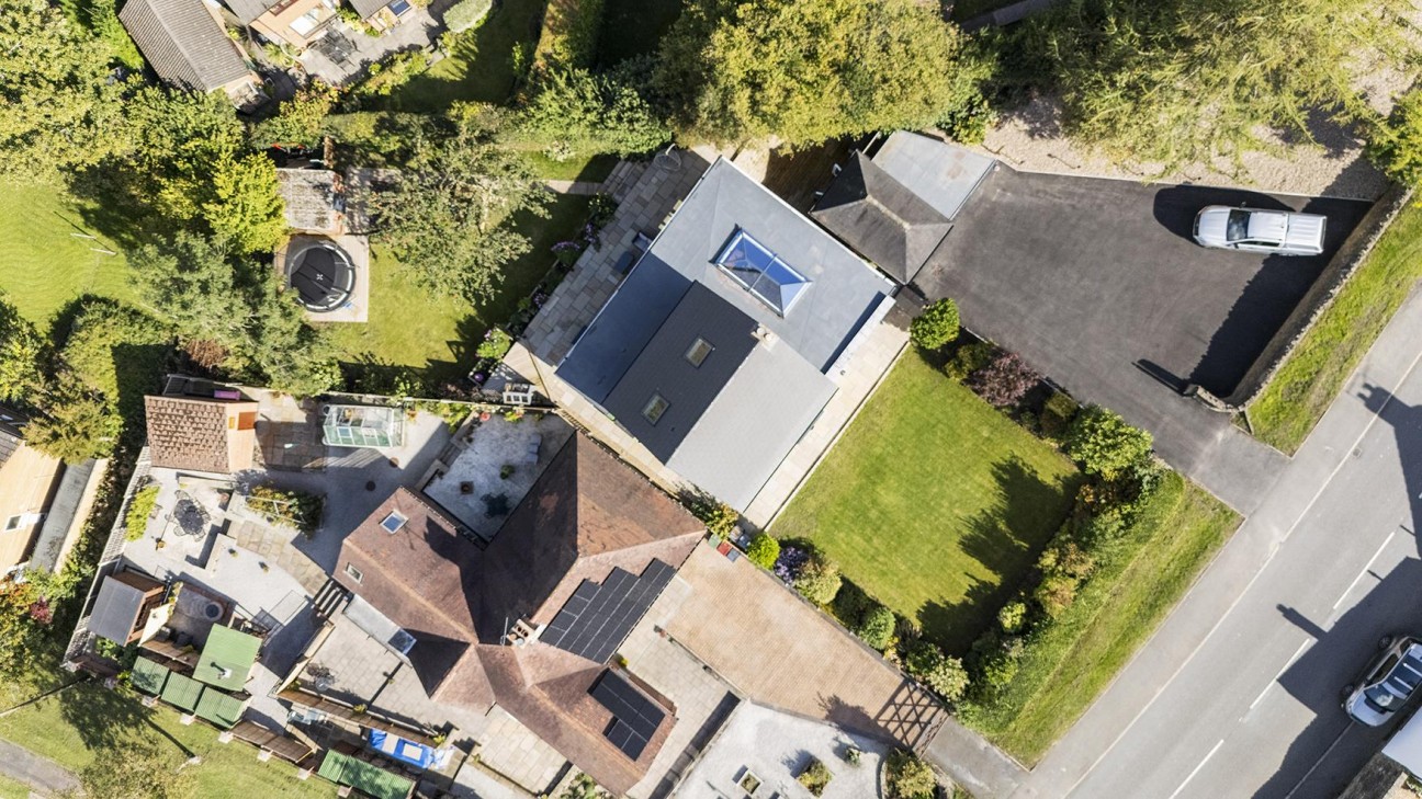 Valley Road, Barlow, Dronfield