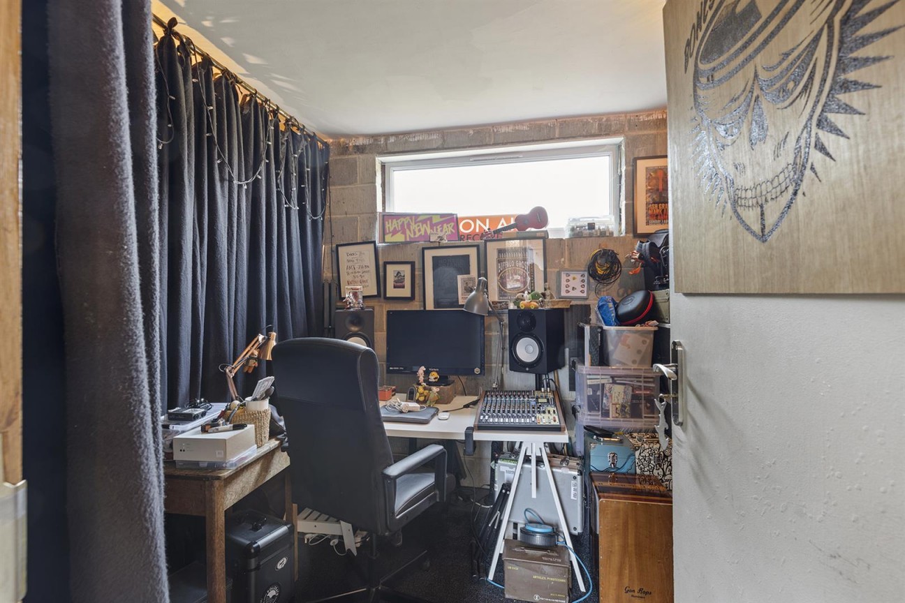 Charnley Avenue, Sheffield