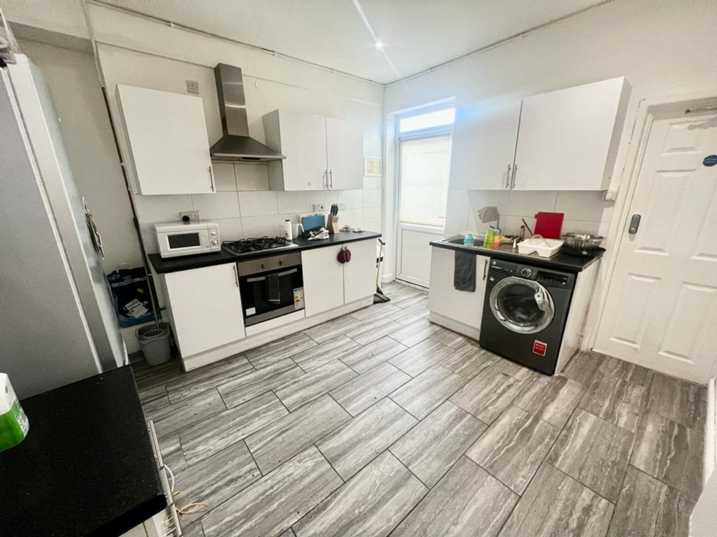 Gulson Road, Coventry, CV1