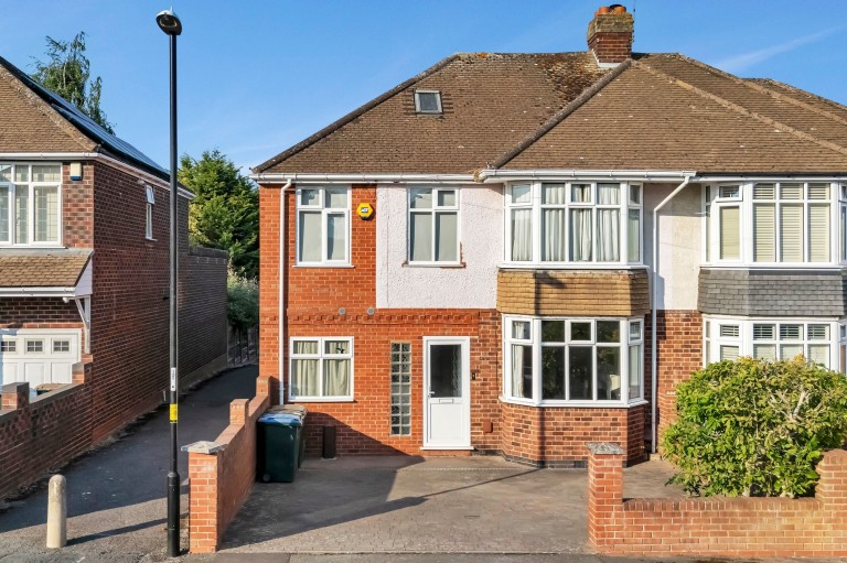 Arnold Avenue, Coventry, CV3