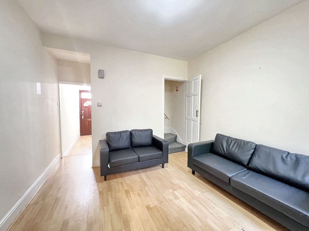 Newcombe Road, Coventry, CV5